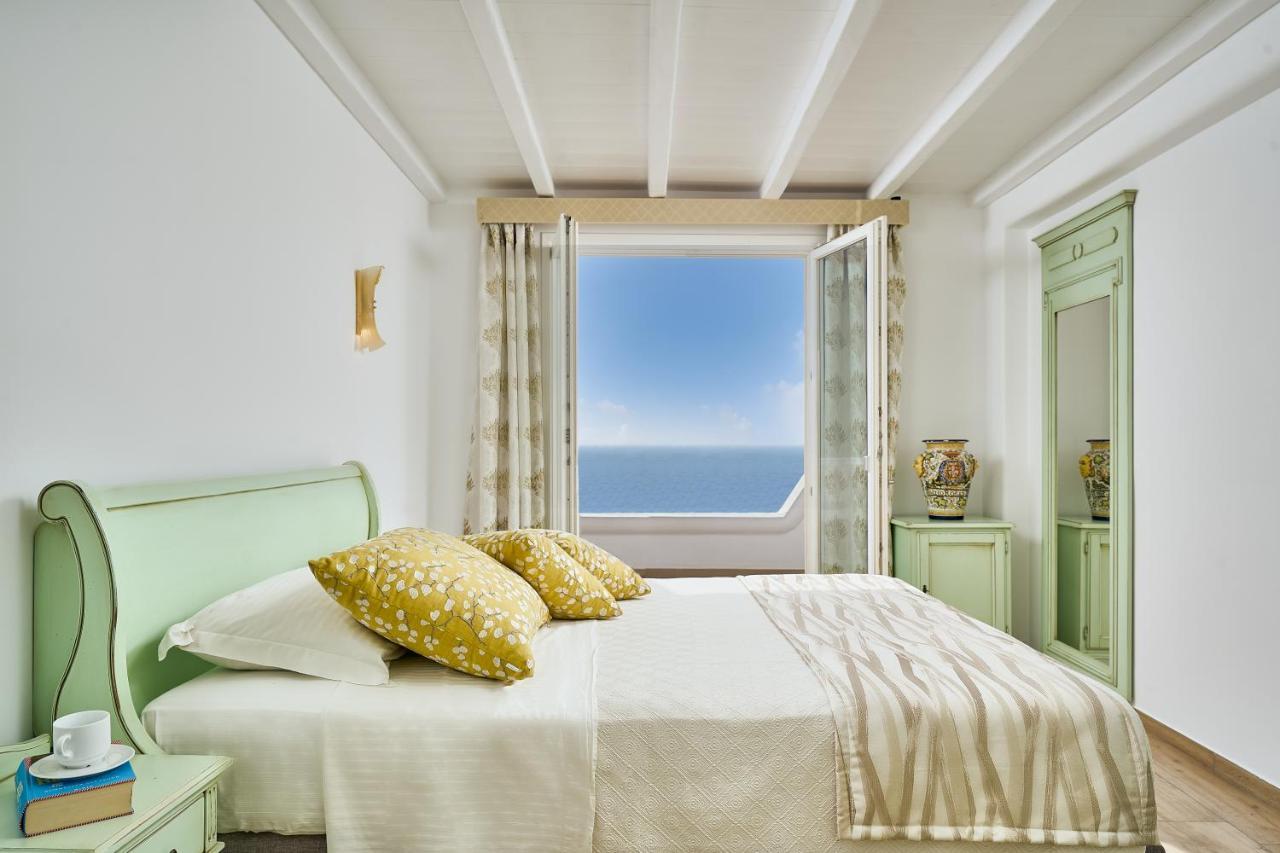 Arte & Mare Elia Luxury Suites And Villas Bagian luar foto